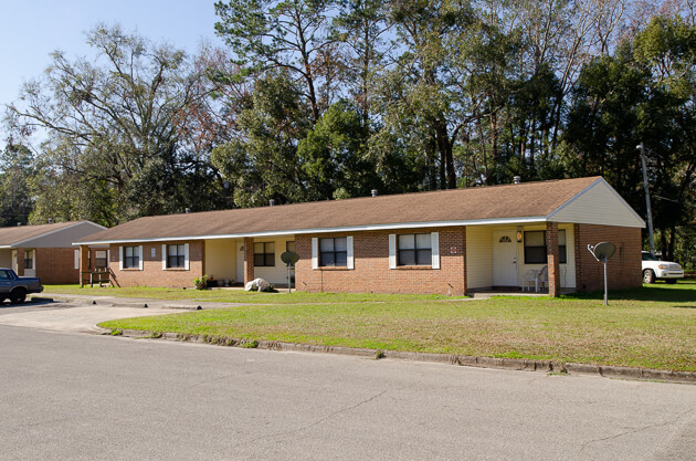 Apartments - Orange Avenue