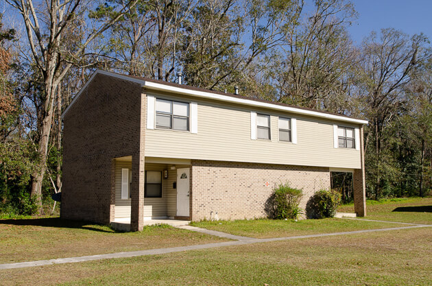 Apartments - Orange Avenue